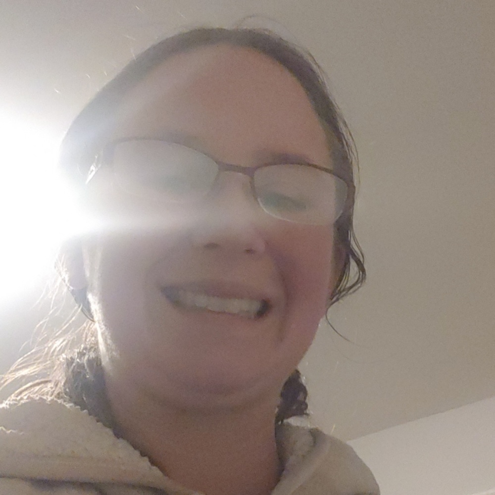 Meet your Posher, Lynne